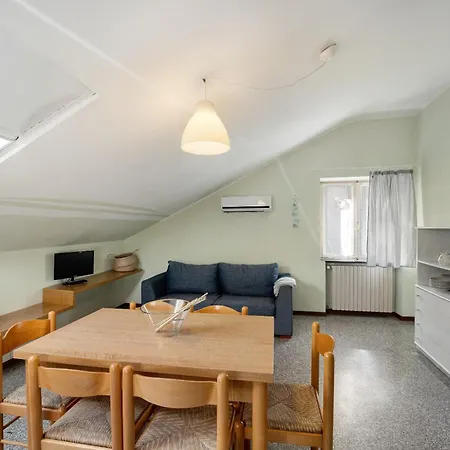 Apartment Orizzonte 9 A Diano Marina